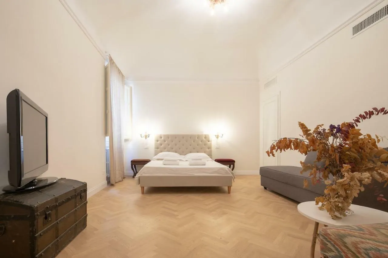 Albizi Luxury Apartment Florence Italy