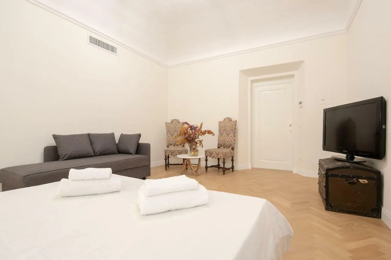 Albizi Luxury Apartment Florence 0*,  Italy